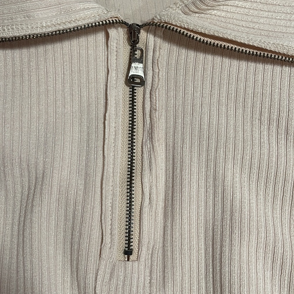 Half Zip Ribbed Knit Drop Shoulder Top - Picture 3 of 9